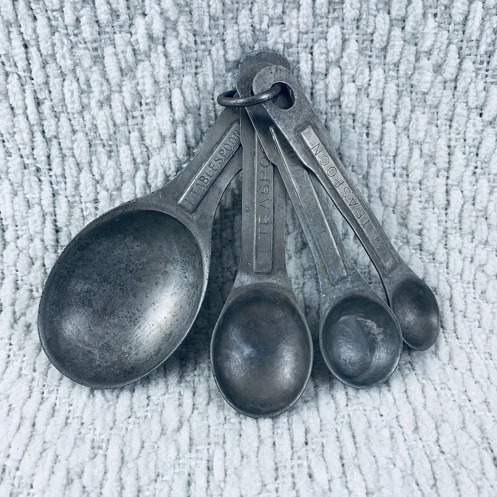Vintage Aluminum Measuring Spoons Primitive Country Cottage Farmhouse US Std USA